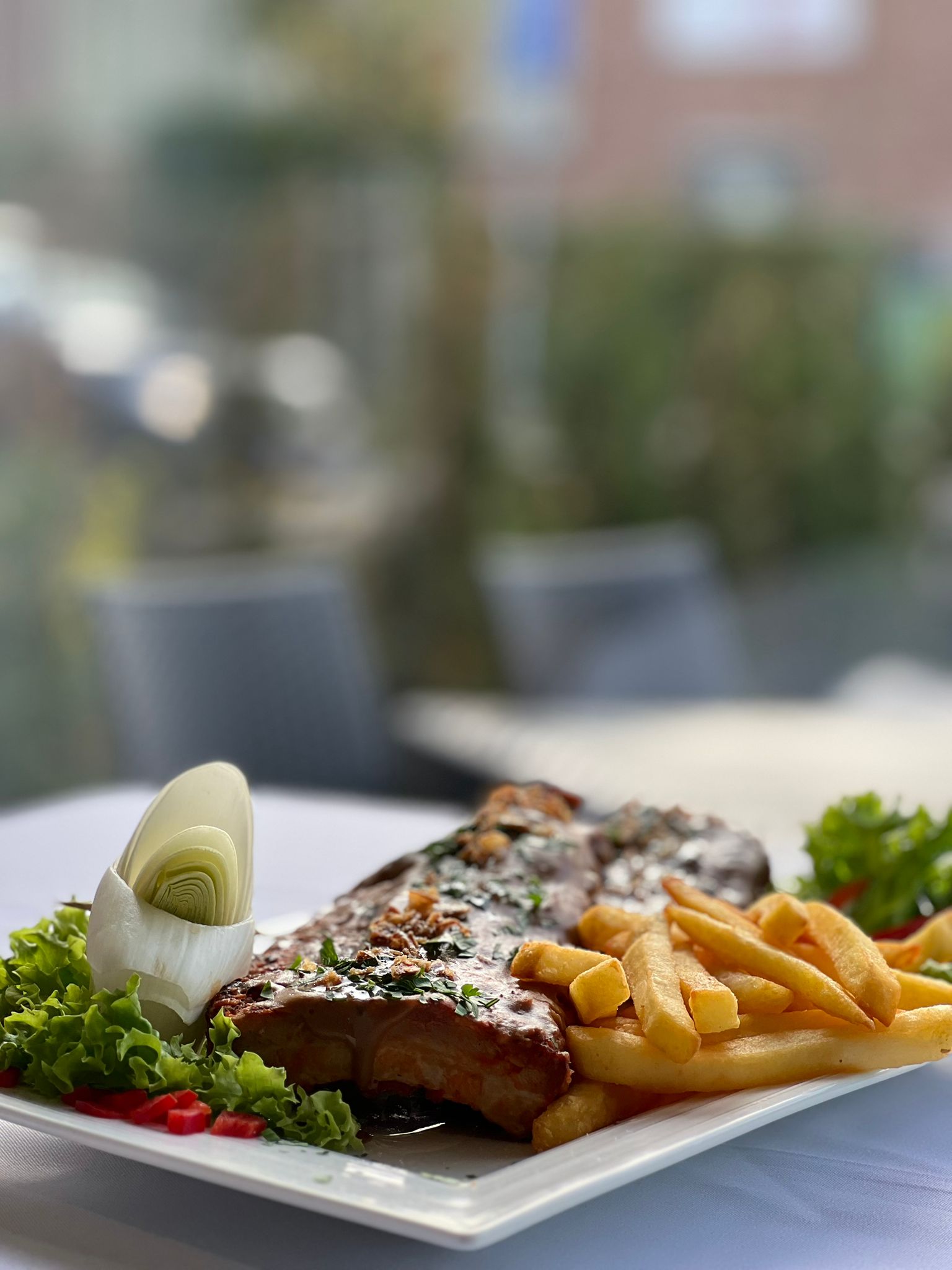 WhatsApp Image 2025-11-12 at 15.37.44 (1)